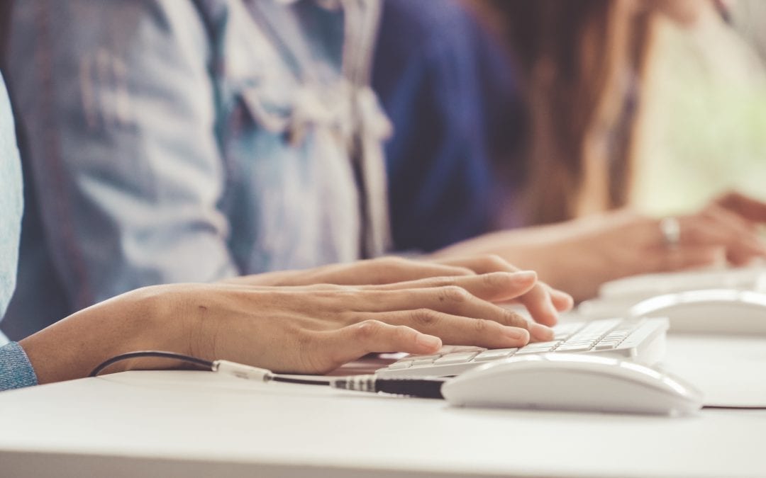 Using Business Text Messaging in Contact Centers